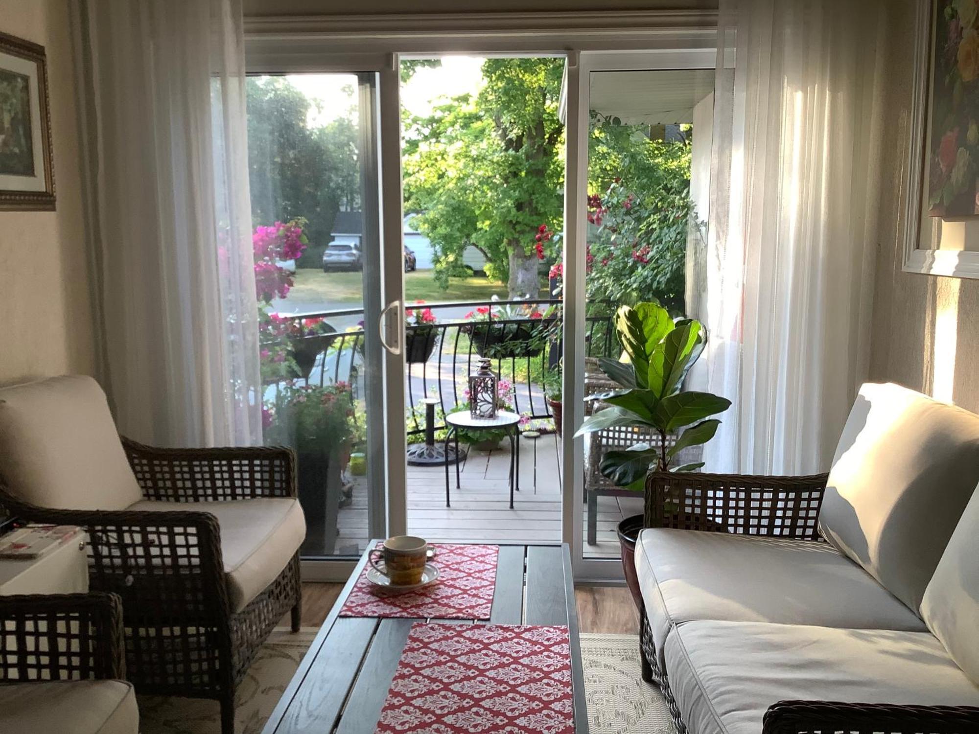 Via Veneto - Old Town Bed and Breakfast Niagara-on-the-Lake Exteriör bild